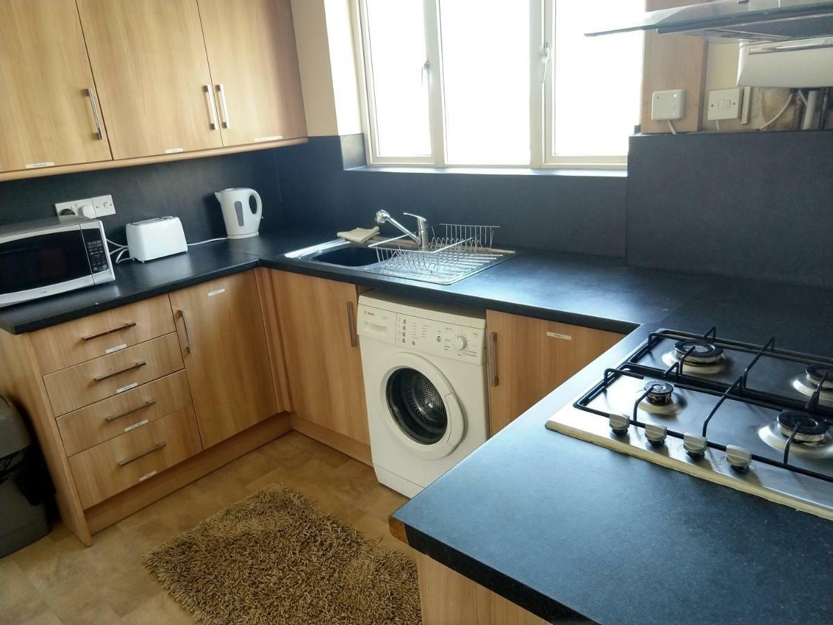 Rowe Gardens - Self Catering - Guesthouse Style - Comfortable Twin Or Double Rooms - Quiet Residential Area Workington Dış mekan fotoğraf